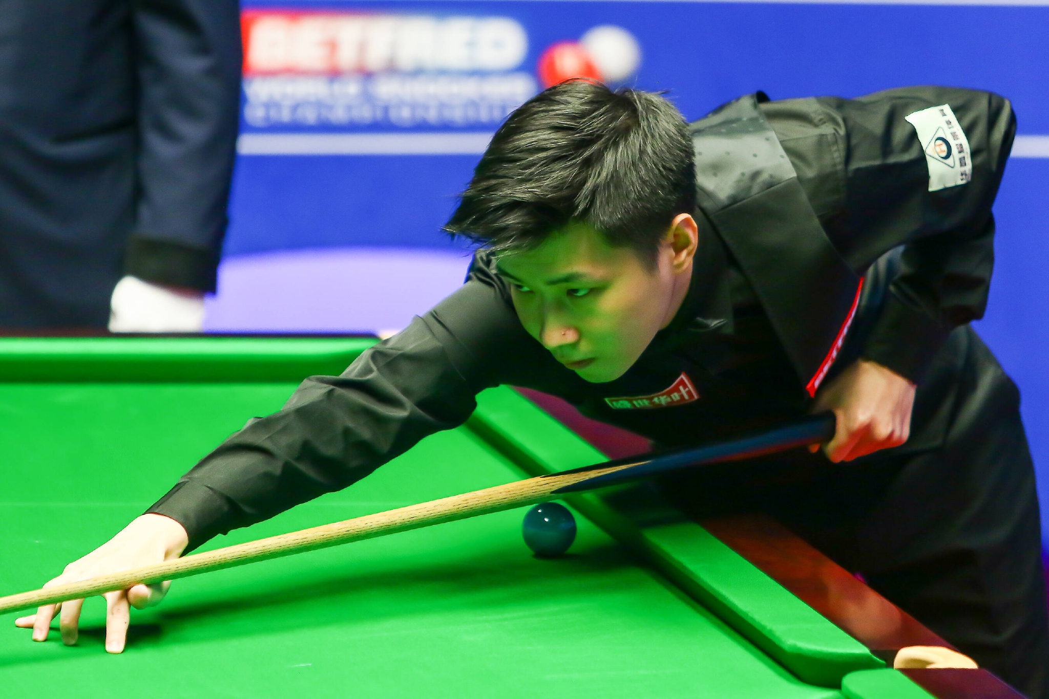 疑为国际足 疑为国际足