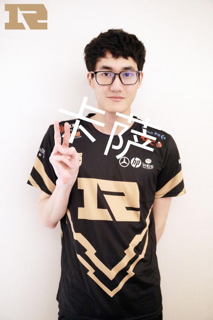 4洞抓鸟 4洞抓鸟