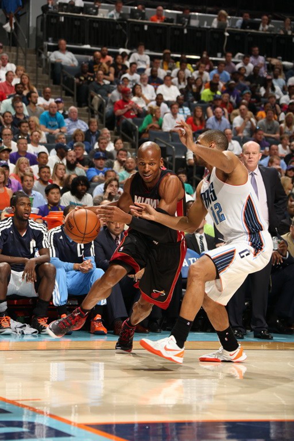 配合内线上 配合内线上